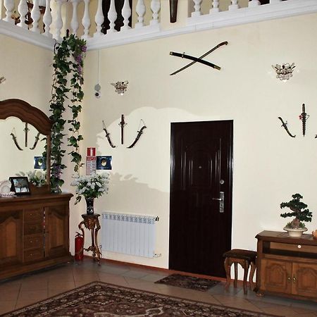 جيليندجيك Zhemchuzhina Guest House المظهر الخارجي الصورة