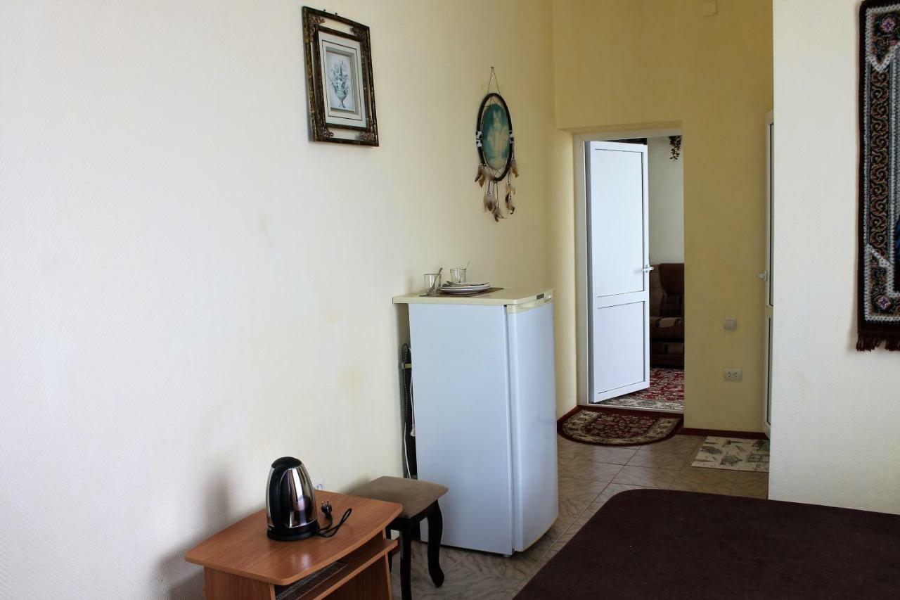 جيليندجيك Zhemchuzhina Guest House المظهر الخارجي الصورة