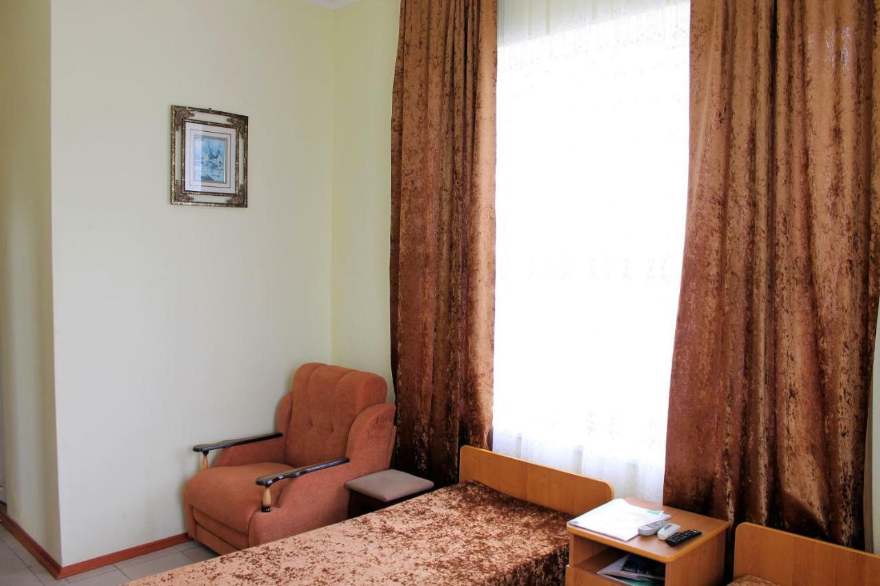 جيليندجيك Zhemchuzhina Guest House المظهر الخارجي الصورة