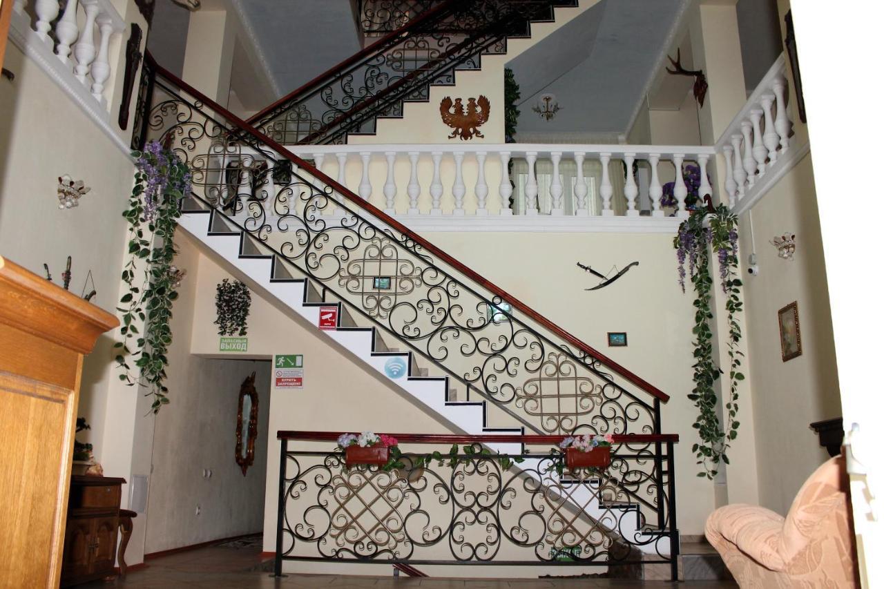 جيليندجيك Zhemchuzhina Guest House المظهر الخارجي الصورة